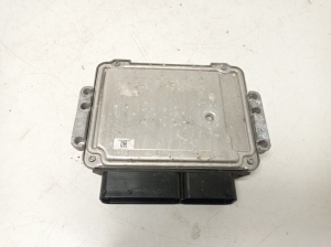 Hyundai i30 (2011–2017) Motorsteuergerät 391122A976 - 3