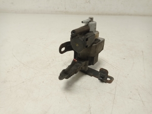 Hyundai i30 (2011–2017) Magnetventil 394502A600 - 4