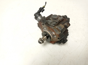   Kraftstoffpumpe  - 331002A420 