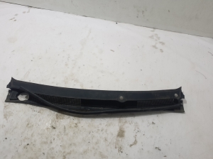   Wiper cowl trim panel  - 668114109R 