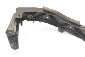 BMW 1 SERIES E87 (2003–2012) Scheinwerferhalter 7120824 - 4