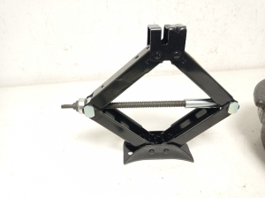 Hyundai i30 (2011–2017) Jack 09149A6000 - 2