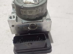 Dacia Sandero III (2021–2026) ABS bloks 476602867R - 2