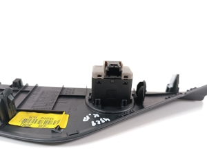 Kia Niro (2016–2022) Dashboard trim 84781G5900 - 4
