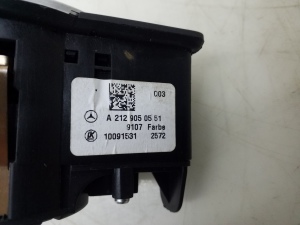 Mercedes Benz E-Class W212 (2009–2015) Headlight switch A2129050551 - 3