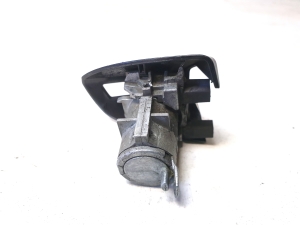 Mercedes Benz E-Class W212 (2009–2015) Esiukse lukk A2047600118 - 2