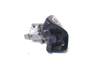 Mercedes Benz E-Class W212 (2009–2015) Esiukse lukk A2047600118 - 3