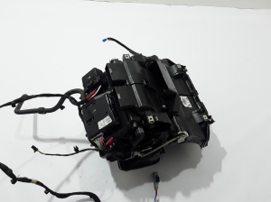 RENAULT Talisman II (2015–2026) Heater and its parts 27270424R - 3