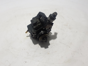 Pompe à carburant - 167005114R