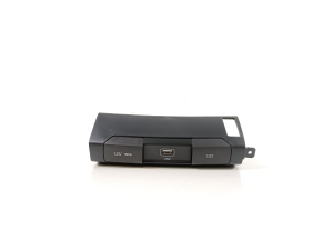   USB port  - 84632Q4910 