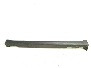   Exterior sill trim  - 87753Q4000 