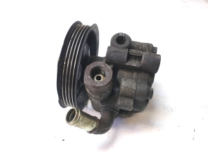 TOYOTA Avensis T25 (2003–2008) Servopumpe - 3
