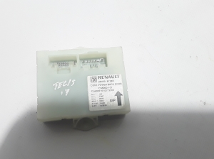   Steuergerät Kofferraumklappe  - 284508128R 