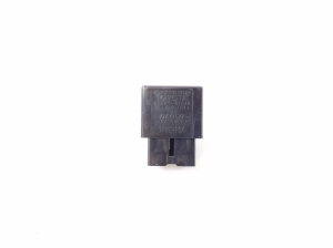   Relais  - 895A147010 