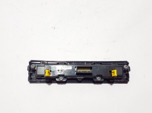 RENAULT Talisman II (2015–2026) Heated seat switch 283E82672R - 3