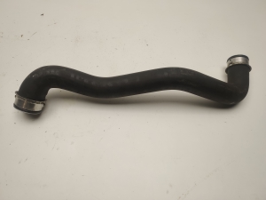 Mercedes Benz C-Class 204 (2007–2014) Jahutusradiaatori voolik A2045012582 - 3