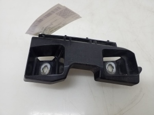 Rear bumper bracket - A2048851365