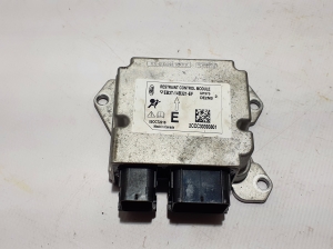 Airbagsteuergerät - EB3T14B321EF