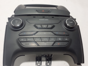 Ford Ranger (2015–2026) Heater control panel EB3T18E245FKSMRI - 4