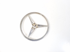 Mercedes Benz ML-Class 164 (2005–2011) Emblem A1648170016 - 2