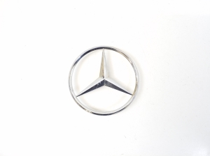Mercedes Benz R-Class 251 (2006–2017) Emblem A2517580058