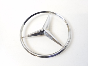 Mercedes Benz R-Class 251 (2006–2017) Emblem A2517580058 - 2