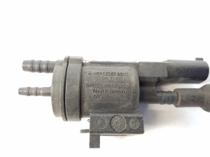 Mercedes Benz C-Class 204 (2007–2014) Magnetventil A0025407097 - 2