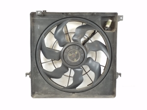 Hyundai Santa Fe (2012–2018) Dzesēšanas ventilators un tā daļas 253502B700 - 2