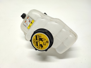   Ausgleichsbehälter  - YC158B099AA 