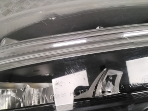 VOLVO XC40 (2017–2026) Esituli 31446779 - 2