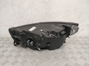 VOLVO XC40 (2017–2026) Esituli 31446779 - 4