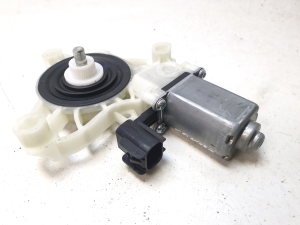 Ford Focus (2018–2026) Front door window regulator motor JX7B14A389 - 3