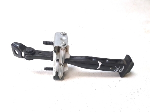 Ford Focus (2018–2026) Front door check A19267 - 3