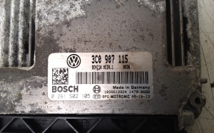 Volkswagen Passat B6 (2005–2010) Motorsteuergerät 3C0907115 - 2
