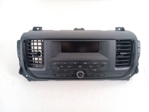 Radio (head unit) - 9836586480