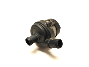 Zusatzwasserpumpe - J9D318D473AA