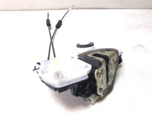 TOYOTA Hilux (2015–2020) Front door lock - 5