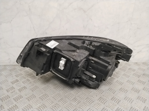 Mercedes Benz CLA-Class W117 (2013–2019) Esituli A1179067000 - 2