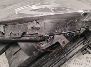 Mercedes Benz CLA-Class W117 (2013–2019) Esituli A1179067000 - 6