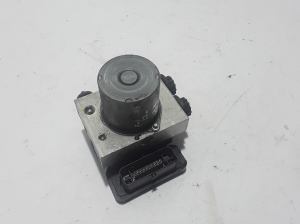 ABS Steuergerät - GB3C2405AB
