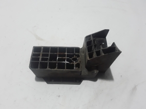   Halter Kotflügel vorne  - AB3916164AA 