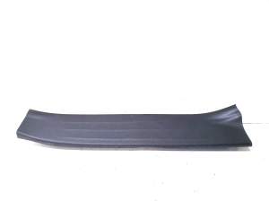 TOYOTA Hilux (2015–2020) Inner sill trim 67918KK010 - 2
