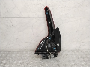 VOLVO V60 (2018–2026) Eckleuchte hinten 32291359 - 5