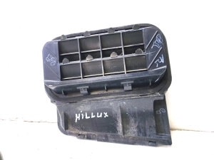 TOYOTA Hilux (2015–2020) Aizmugurējā spārna ventilācijas reste 629310K120 - 3