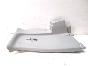 Interior trim of the rear strut - 62511KK080