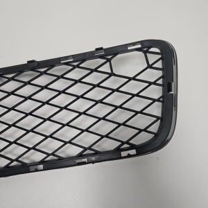 BMW X5 E70 (2006–2013) Front bumper lower grille 51117163956 - 4