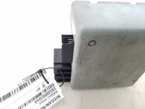 NISSAN Note E11 (2005–2014) Steuergerät 285009U04A - 3