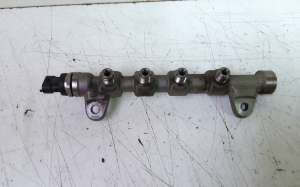 Jeep Cherokee KL (2013–2026) Common Rail Kraftstoffleitung 0445214254 - 2