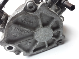 Ford Focus (2011–2018) Vaakumpump 9804021880 - 2