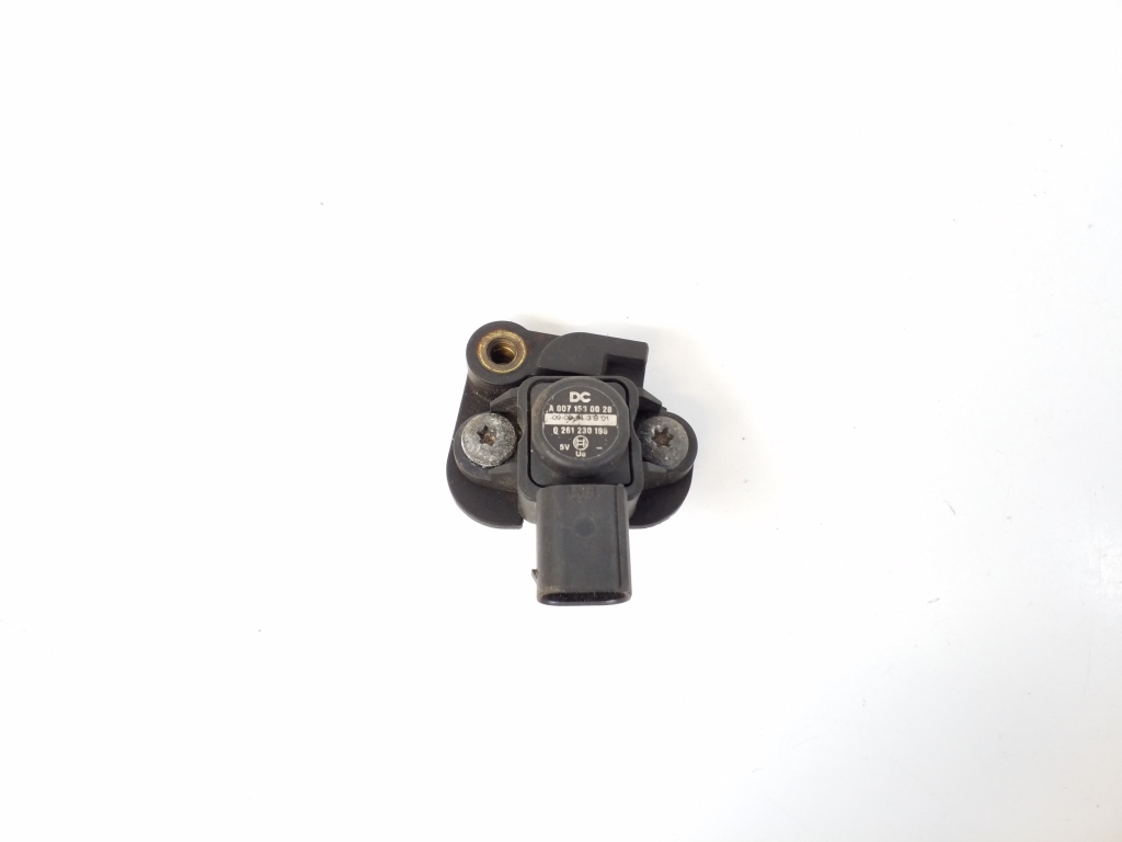 Mercedes Benz C-Class 205 (2014–2021) Ansaugluftdrucksensor A0071530028 Mercedes Benz C-Class 205 (2014–2021) Ansaugluftdrucksensor A0071530028